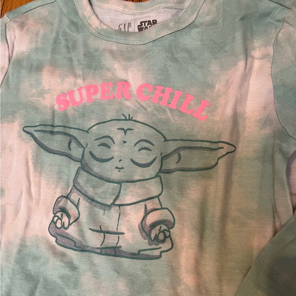 Kids pajamas from the GAP. Size 10.